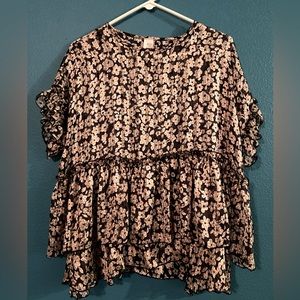 EUC Boutique Navy Floral Top